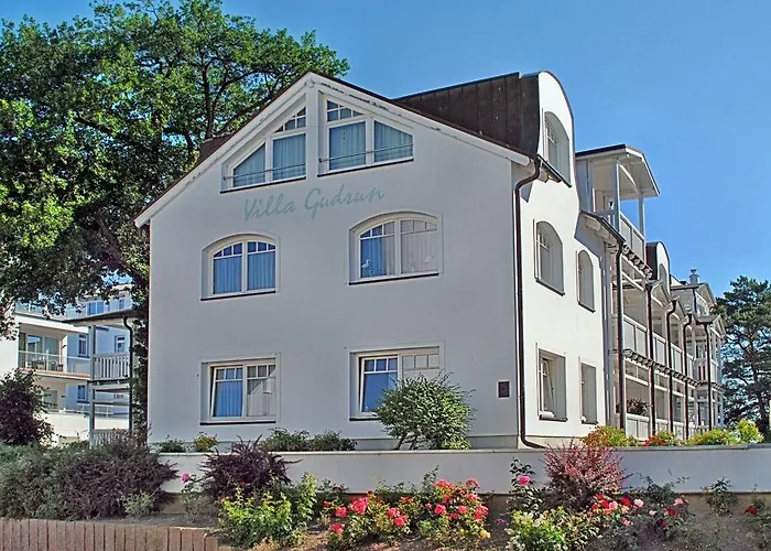Strandvilla Gudrun Zur Meerseite Mit Balkon Binz
